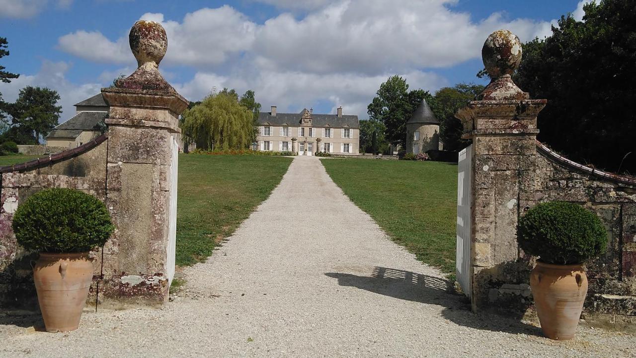 Bed and Breakfast Manoir De Conjon Crouay Exterior foto