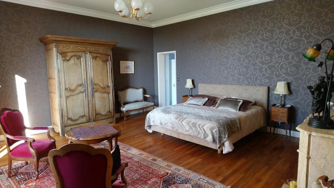 Bed and Breakfast Manoir De Conjon Crouay Exterior foto