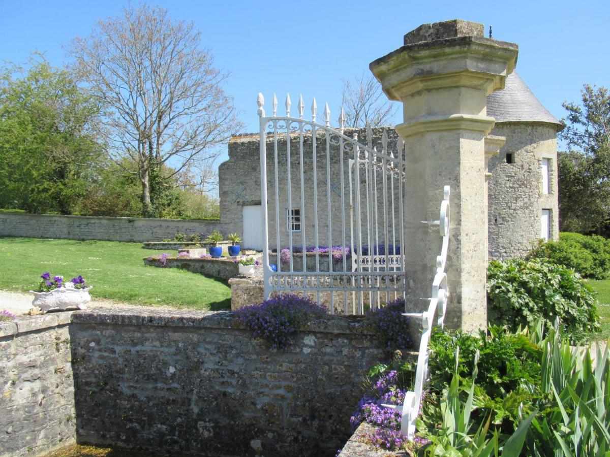 Bed and Breakfast Manoir De Conjon Crouay Exterior foto